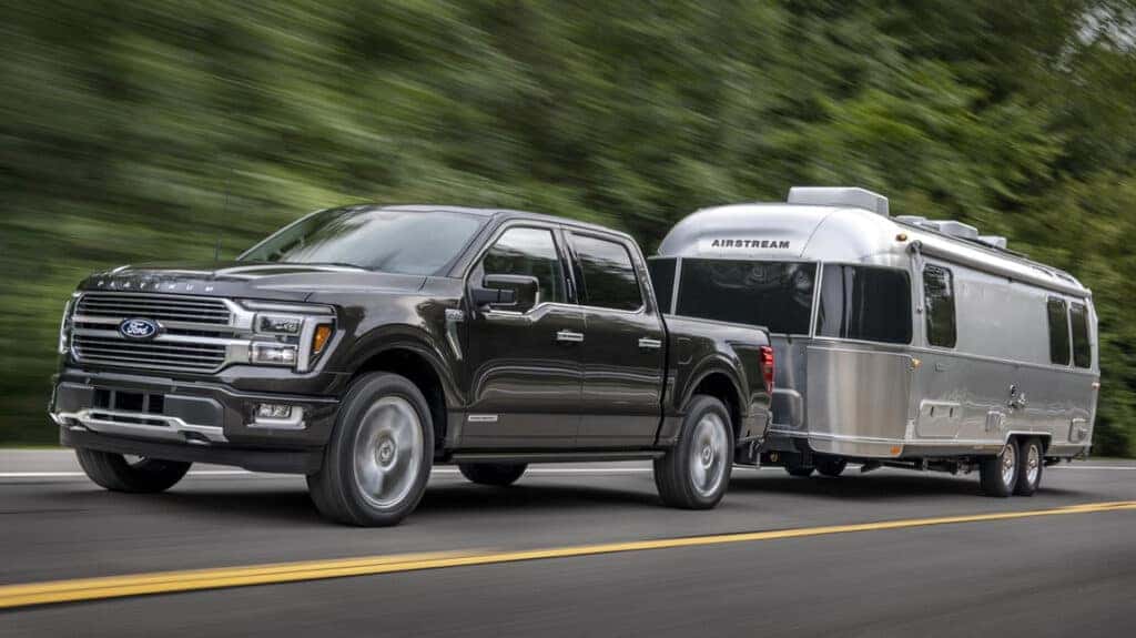 2024 Ford F-150 Black Towing Trailer