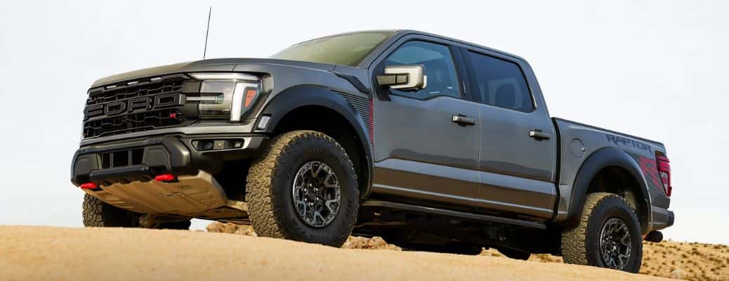 2026-Ford-F-150_E6_o