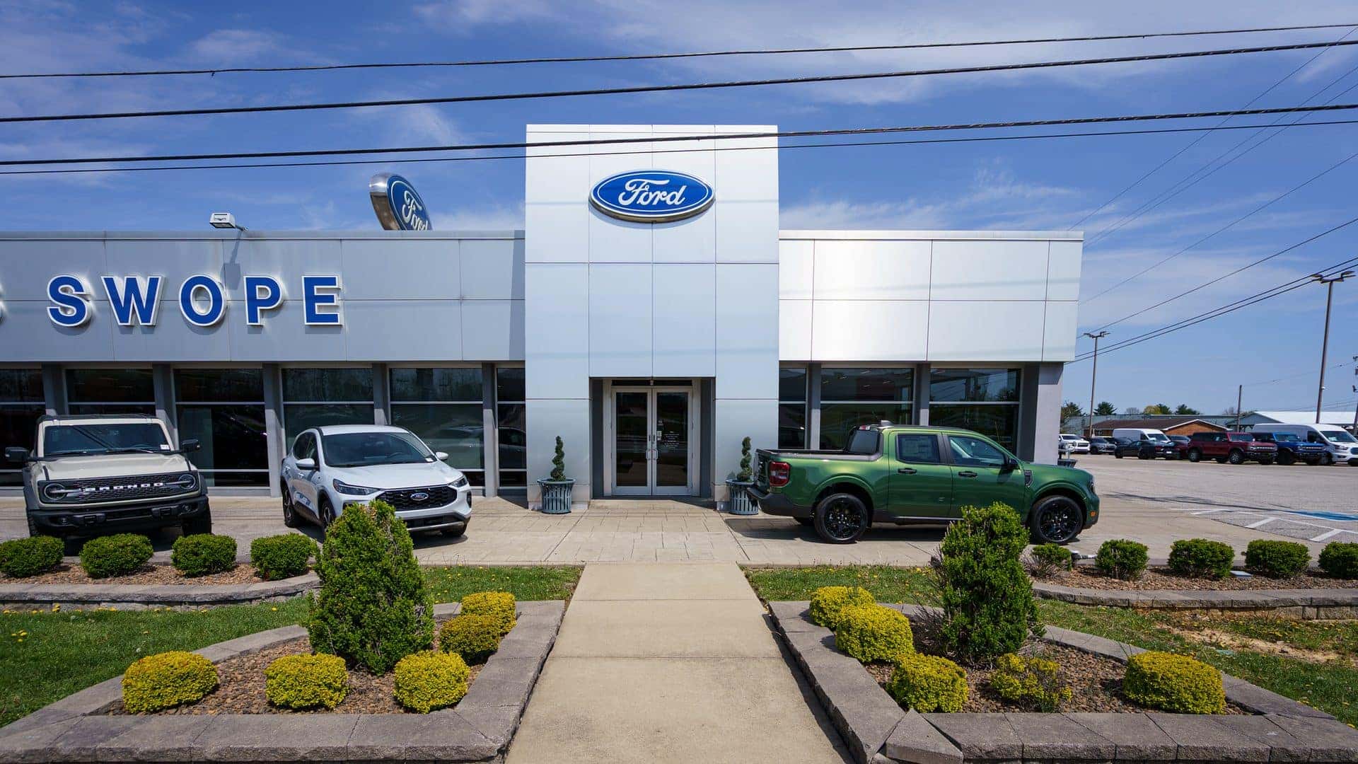 Bob Swope Ford dealership exterior in Elizabethtown, Kentucky