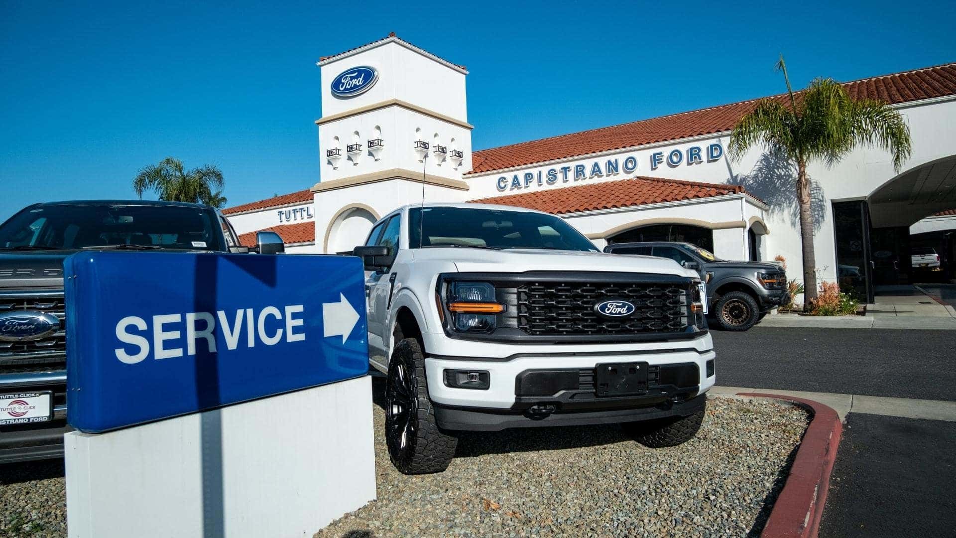 Capistrano Ford Storefront