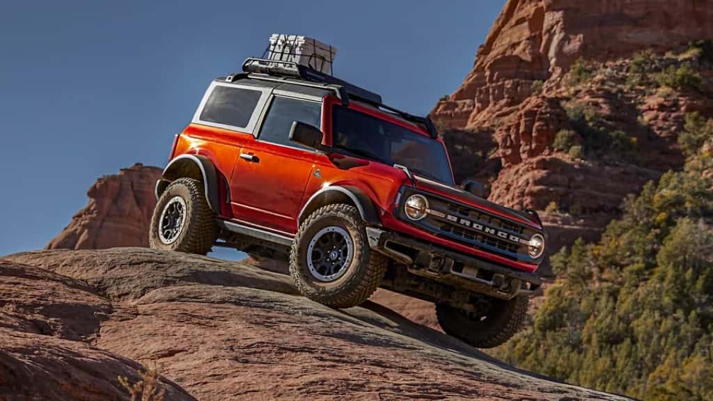 2023 Ford Bronco scaling down a bolder