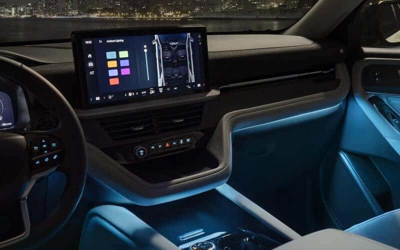 2025 Ford Explorer interior tech