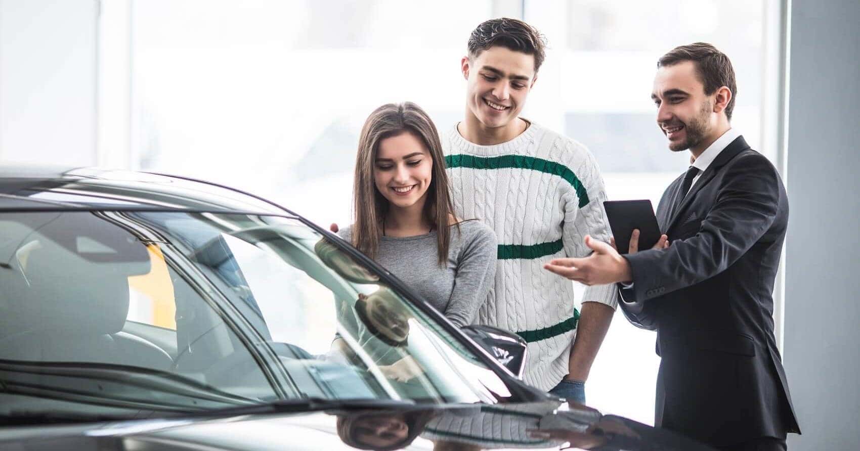 Concessionário de carros usados perto de Eatontown NJ