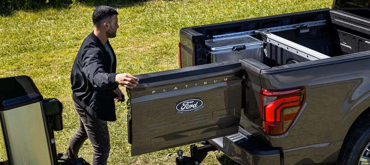2026 Ford F-150 Pro Access Tailgate