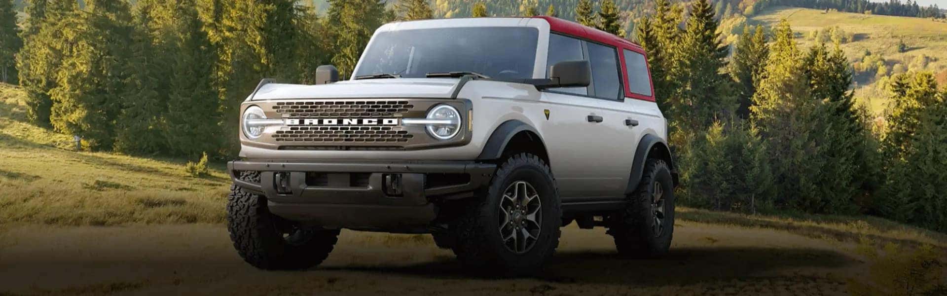 2026 Ford Bronco 35-inch Tires and Beadlock Wheels