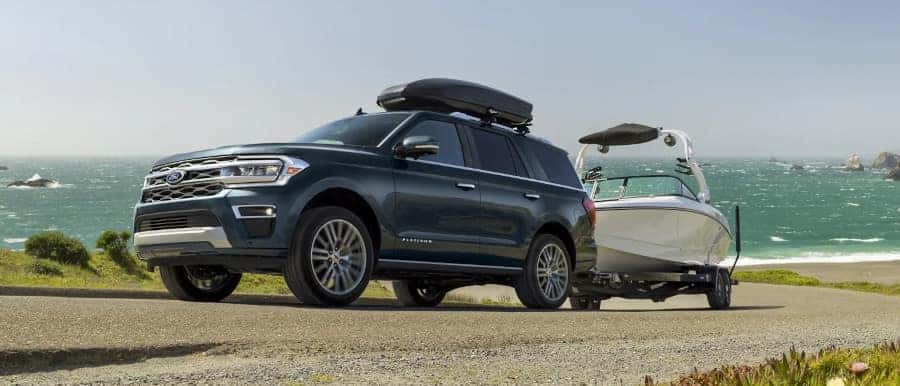 Expedition Towing Boat