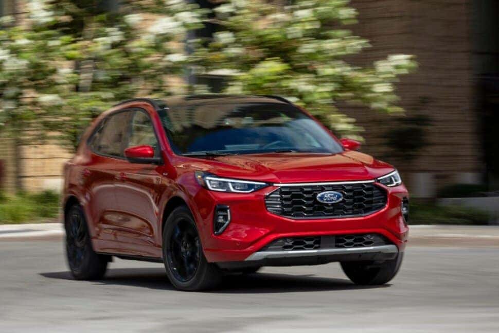 2023-ford-escape-st-line-elite-rapid-red