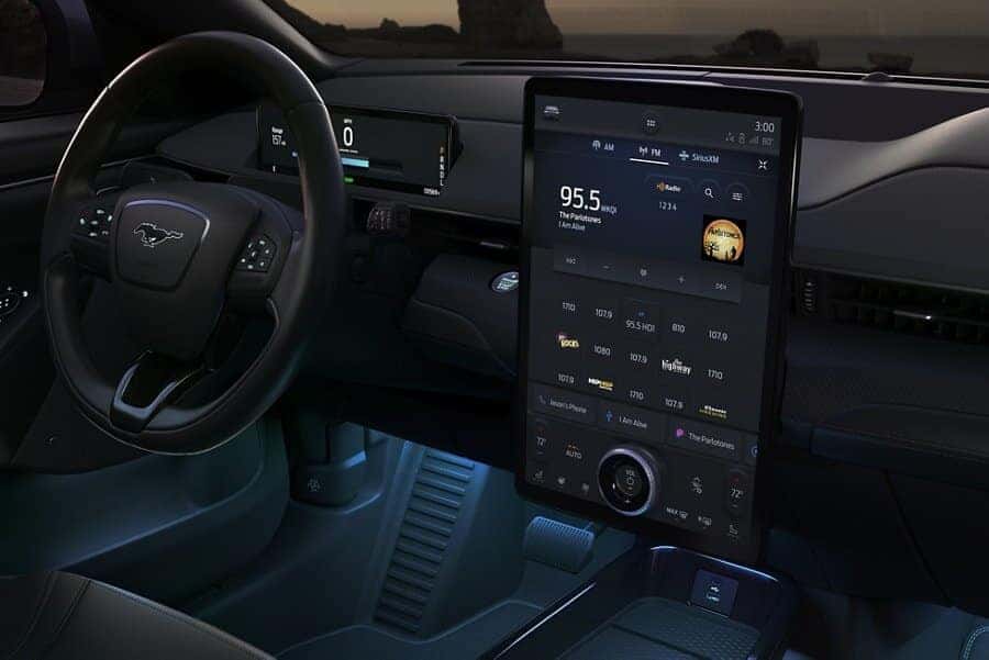 2021-ford-mach-e
