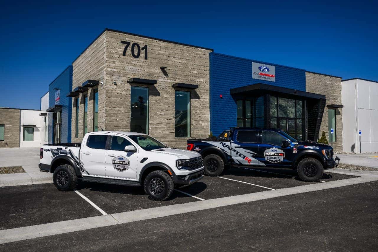 Blue and White Ford Ranger Raptor Pickup Truck Building