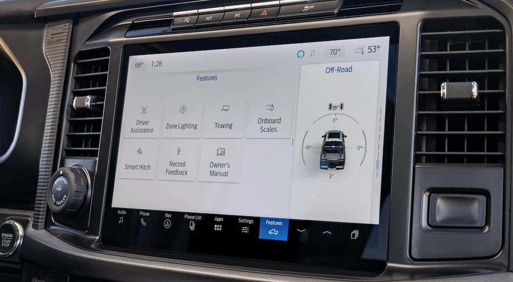 Close-up of the trailering screen in a 2024 Ford F-150 Raptor for sale in Cincinnati.
