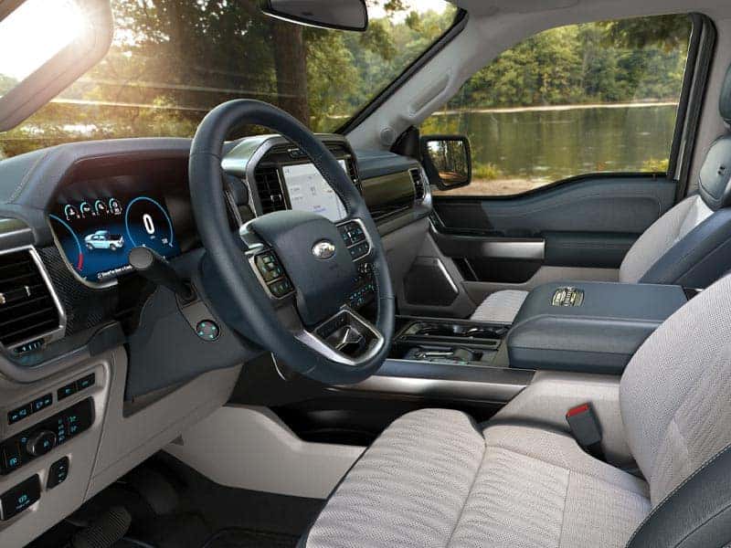 2023 Ford F-150 interior features design and technology