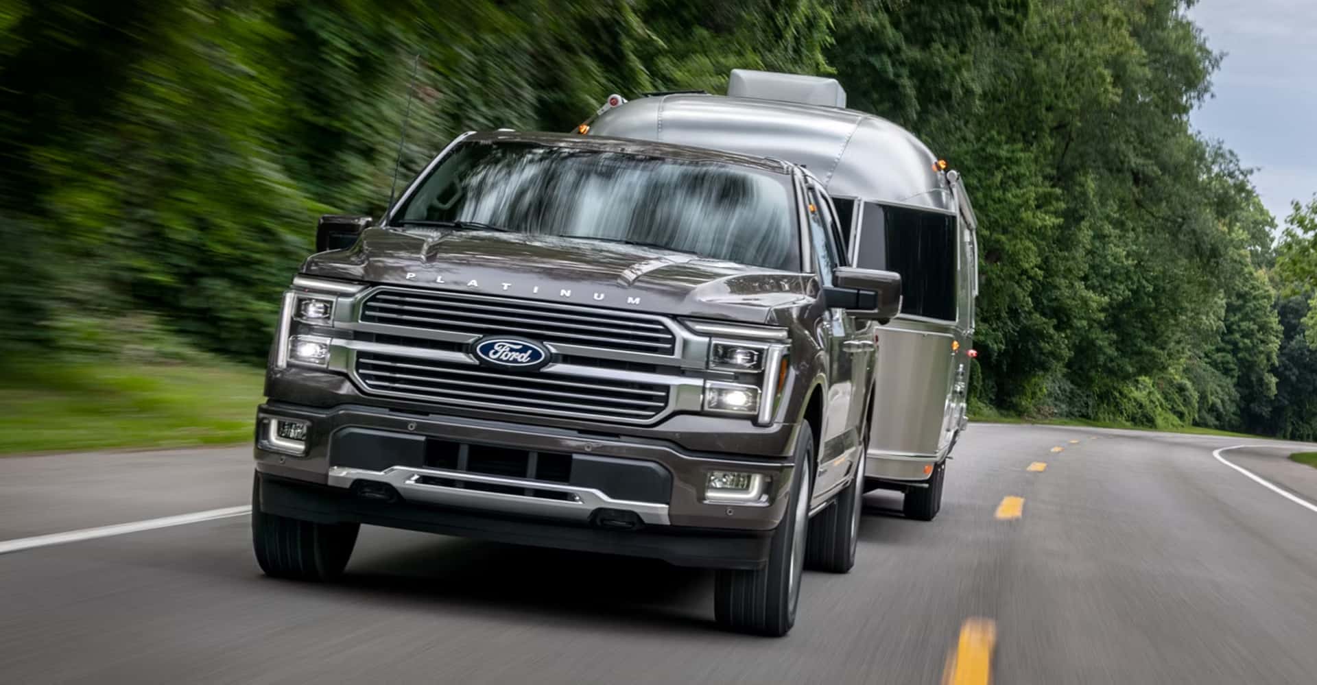 2025-ford-f-150-hauling-camper