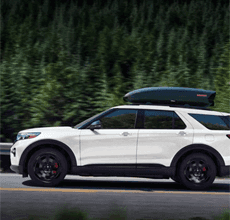 2022 ford explorer outfitters cargo yakima skybox