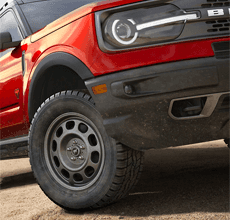 17-inch carbonized gray-painted low-gloss aluminum wheels