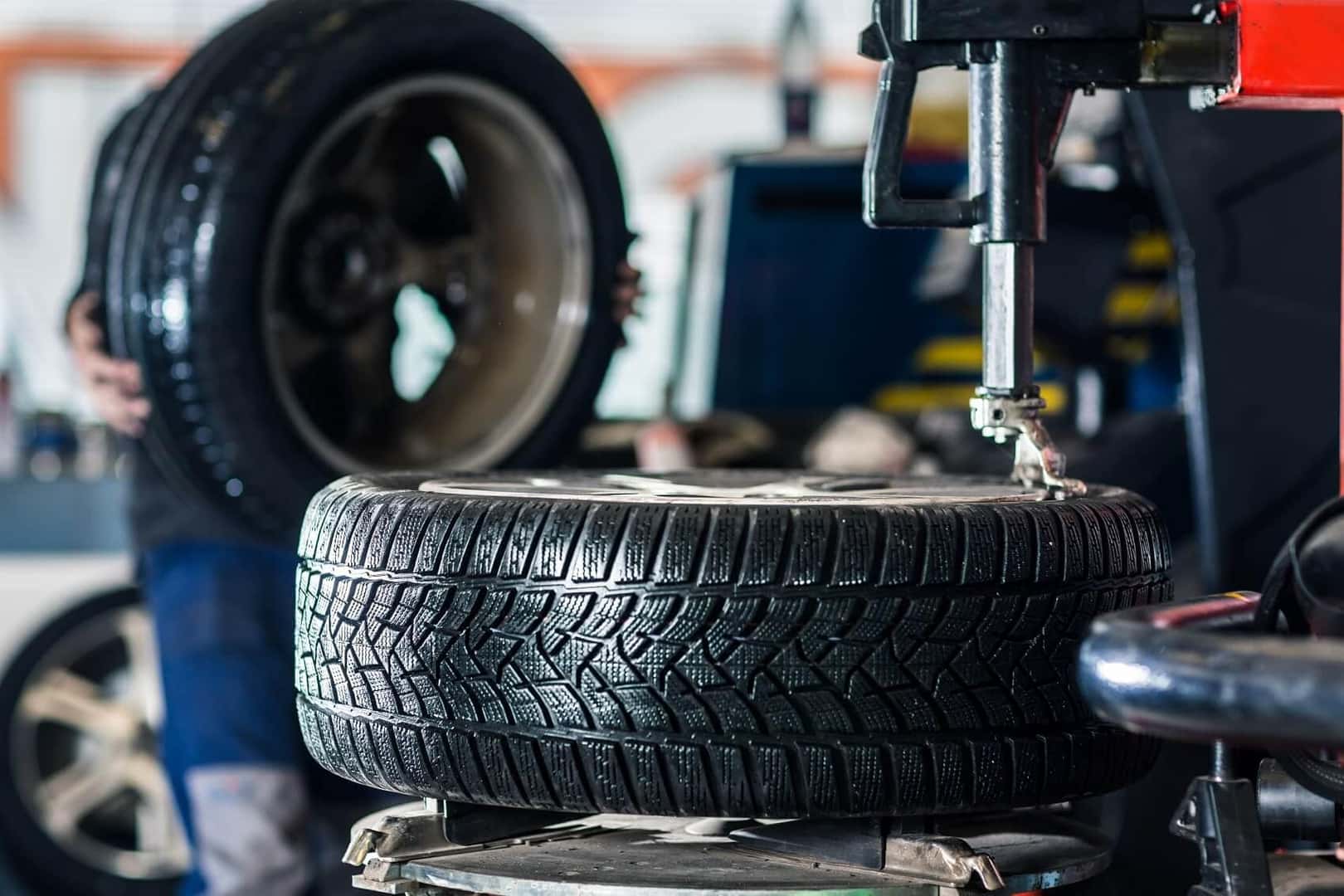 When to Replace Your Car’s Tires 