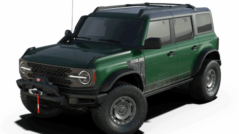 2023 Ford Bronco Everglades in Eruption Green