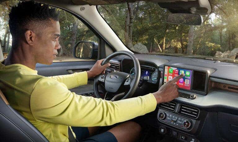 2024 Ford Maverick Interior Front Car Play Interaction