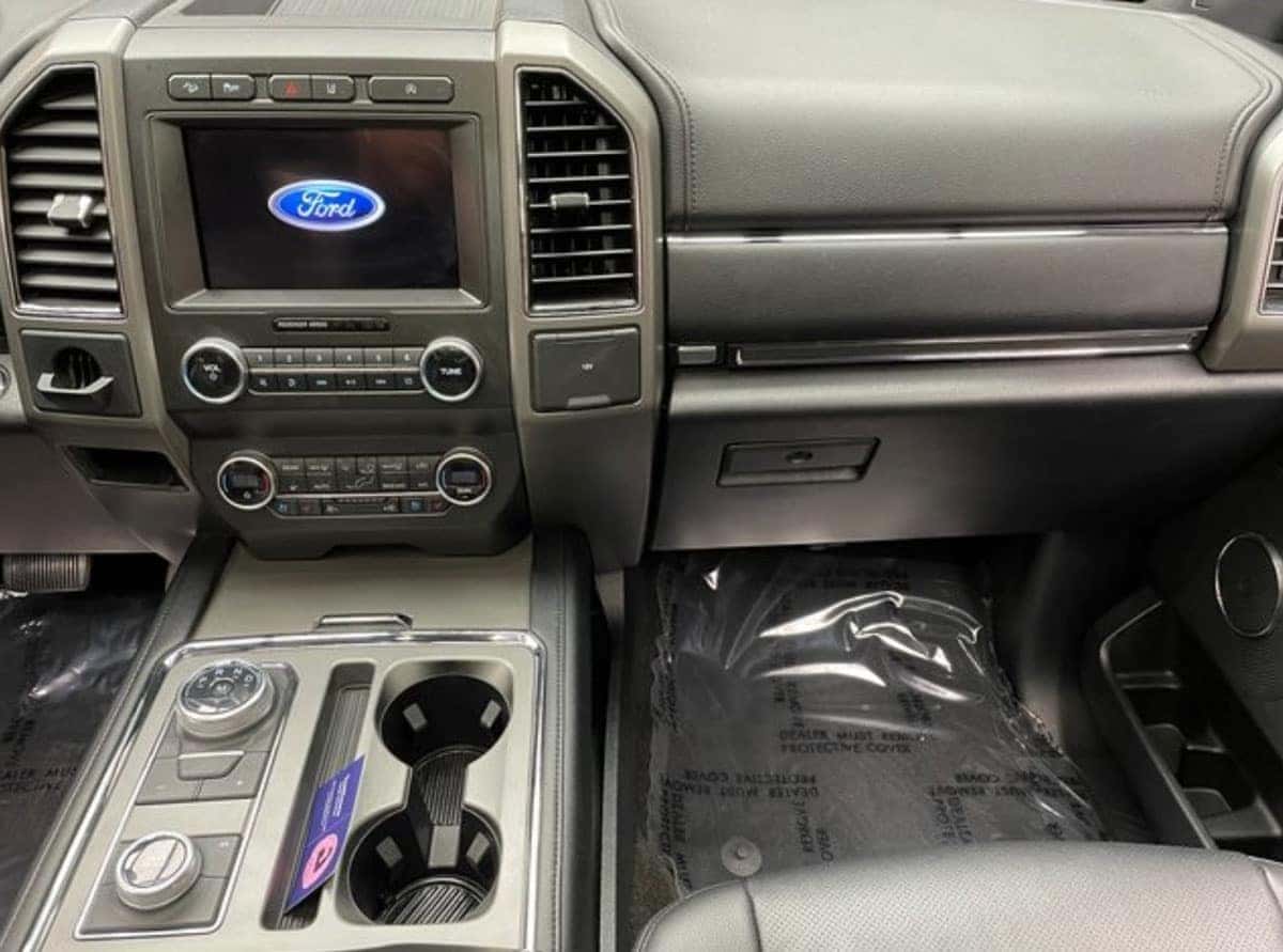 Beige Interior Ford Expedition near me used dealership