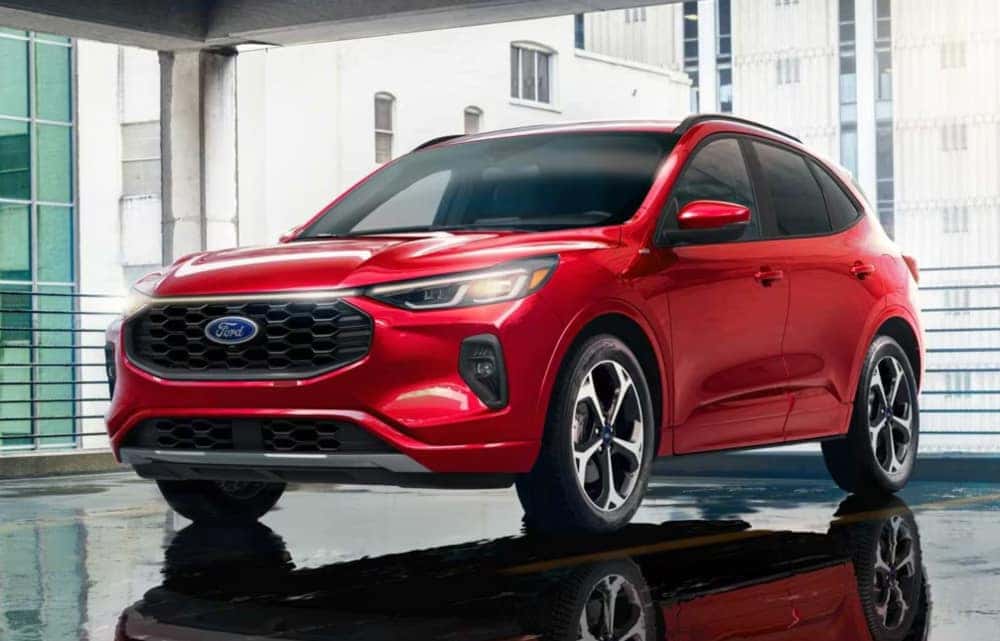 Rapid Red Metallic Tinted Ford Escape ST-Line Hybrid 2024