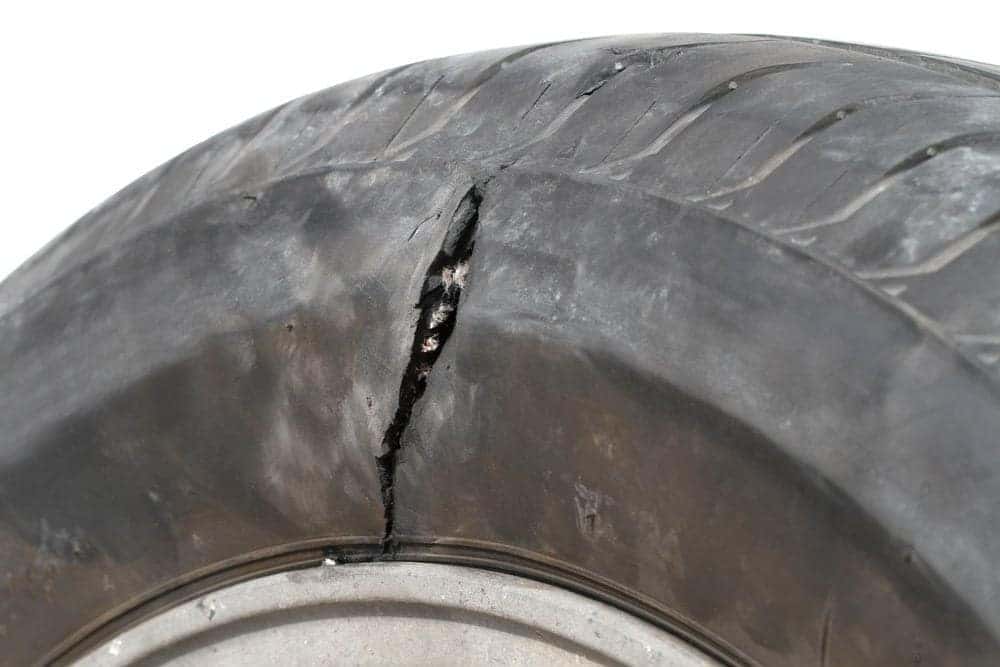 What is Tire Dry Rot? World Ford Pensacola FL